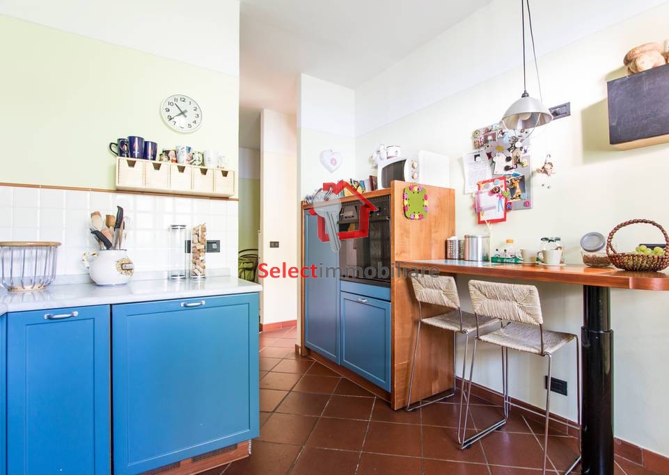 Villa BAGNI DI LUCCA vendita    SELECT IMMOBILIARE