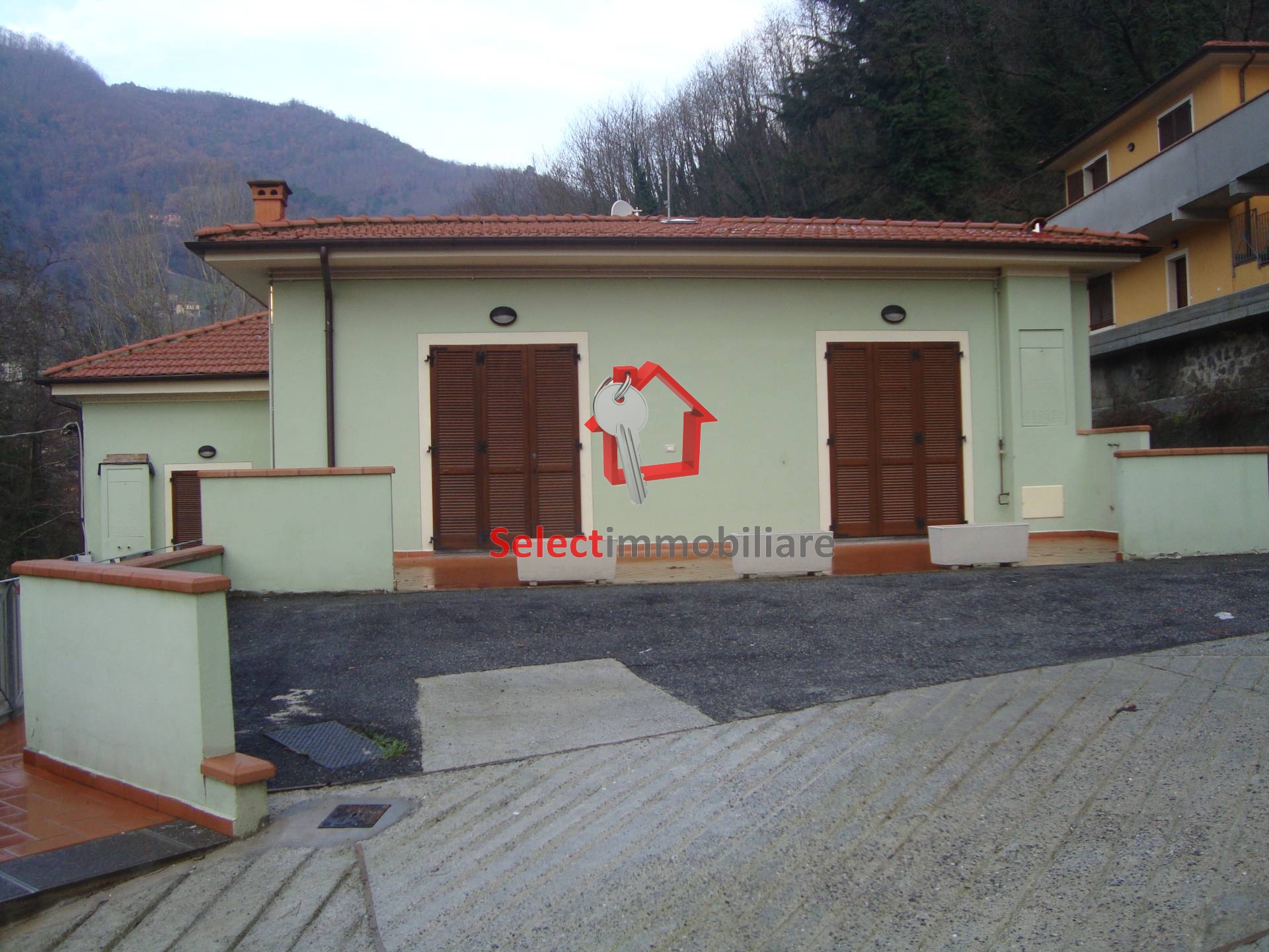 Appartamento BAGNI DI LUCCA vendita    SELECT IMMOBILIARE