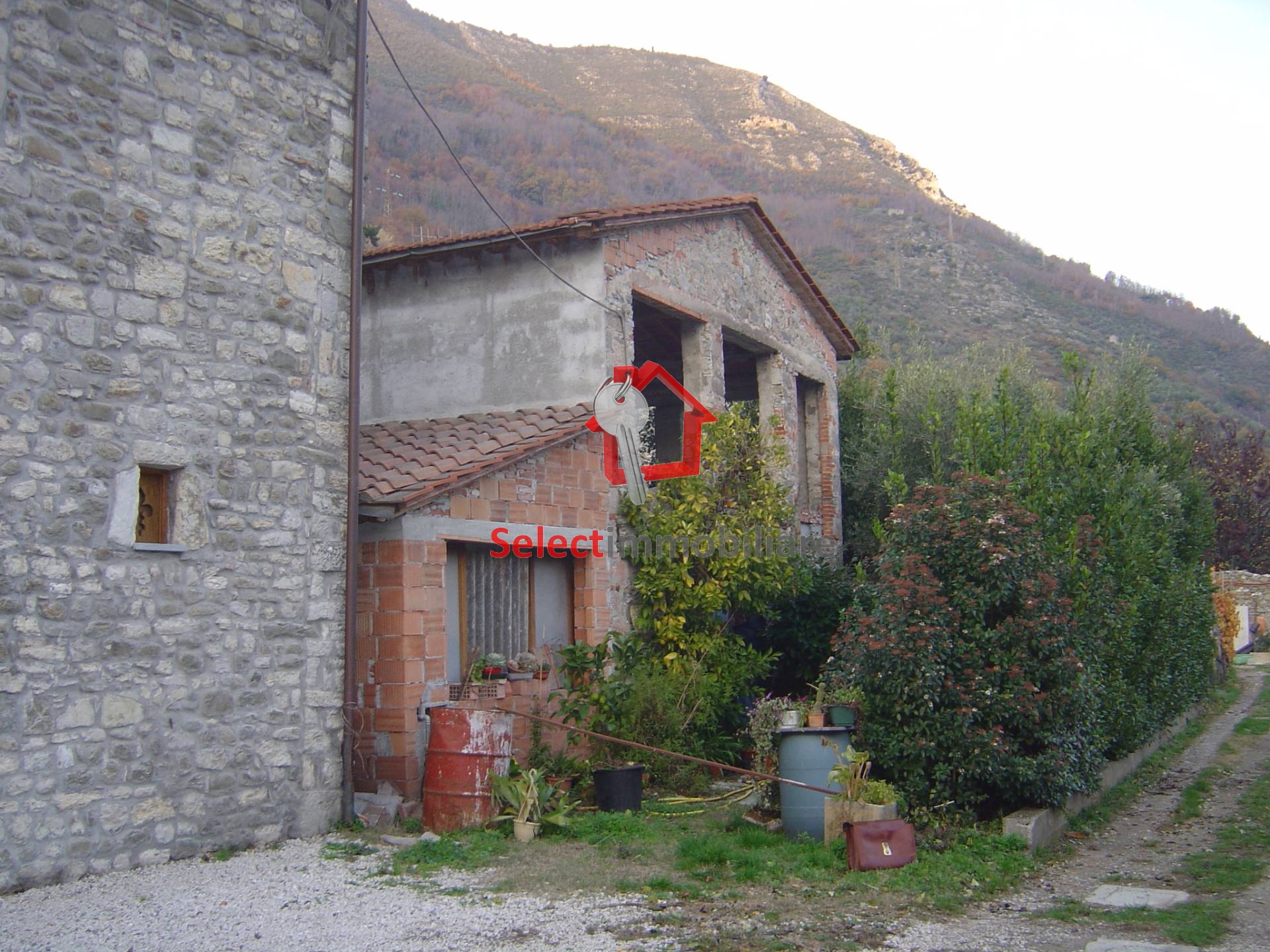  borgo a mozzano vendita quart: diecimo select immobiliare