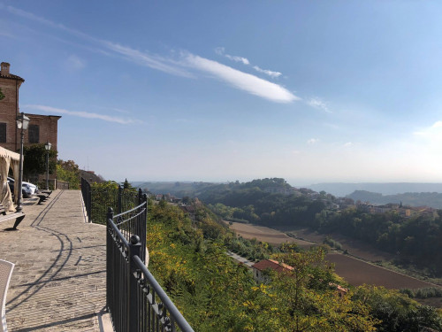 Casa indipendente in vendita a Montefiore Dell'aso (AP)