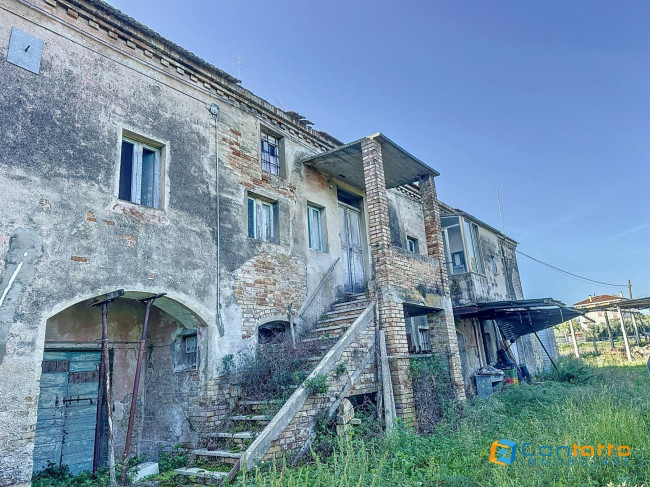 Rustico in vendita a Cupra Marittima (AP)