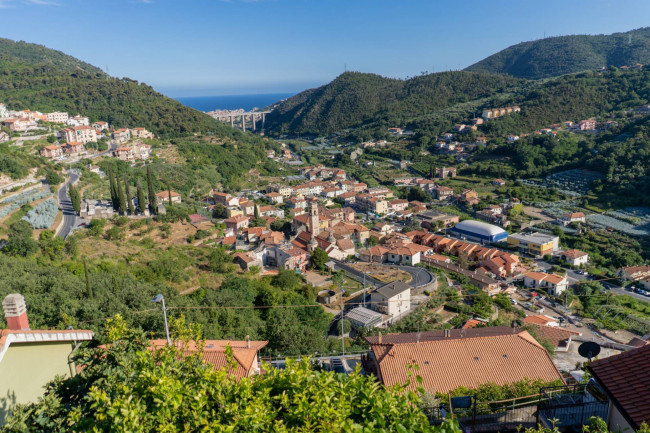 Bilocale in Vendita a Tovo San Giacomo