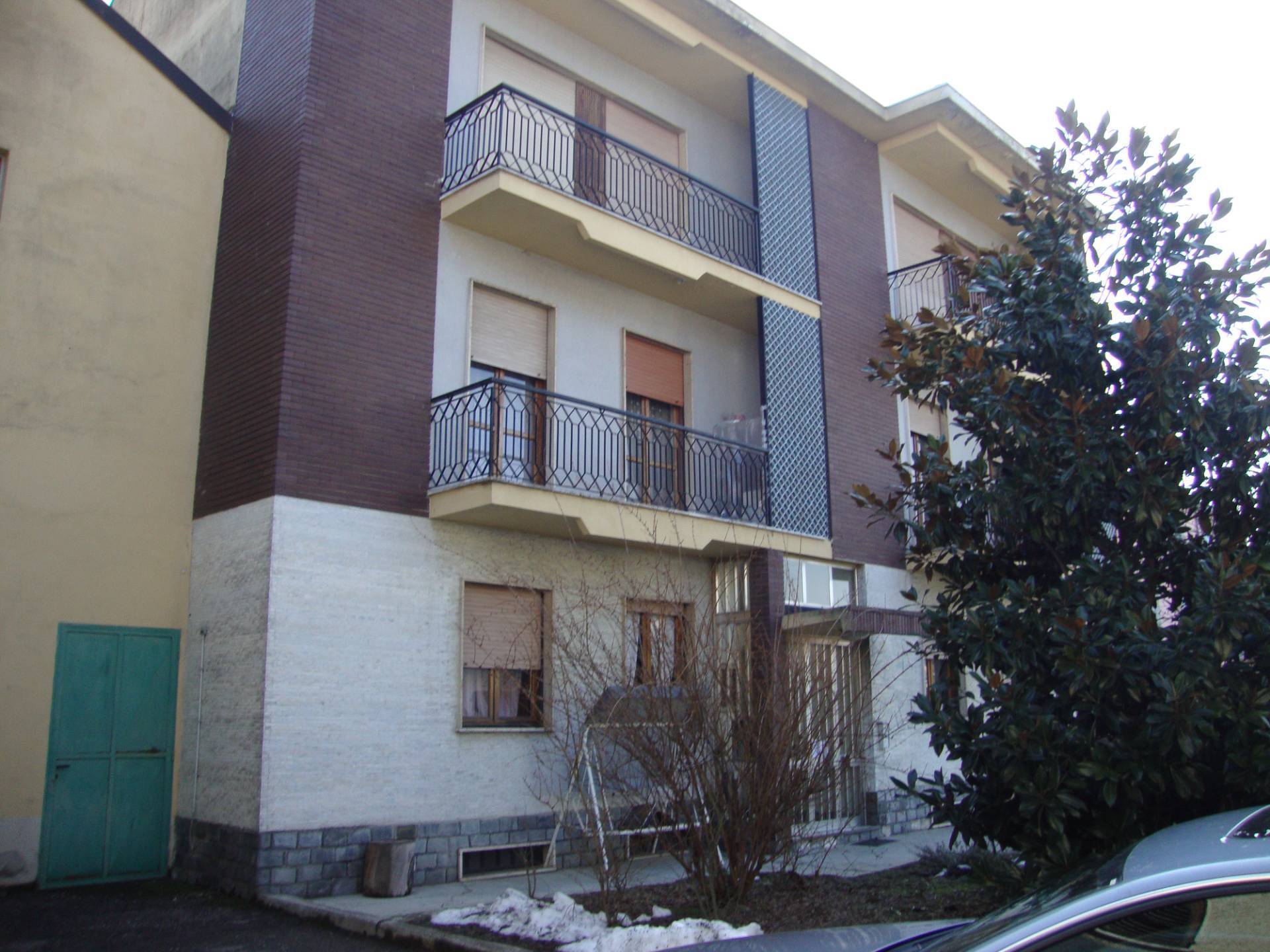 Stabile / Palazzo in Vendita