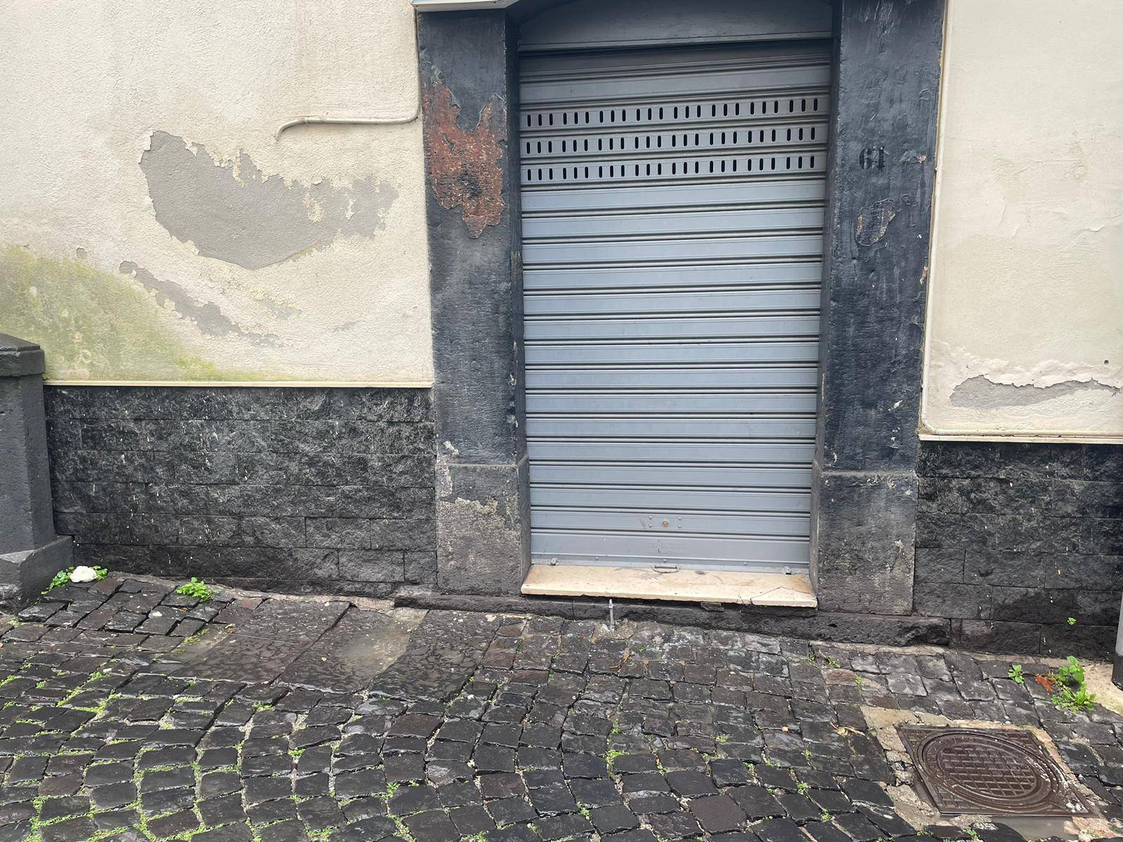 Fondo commerciale in vendita a Ottaviano (NA)