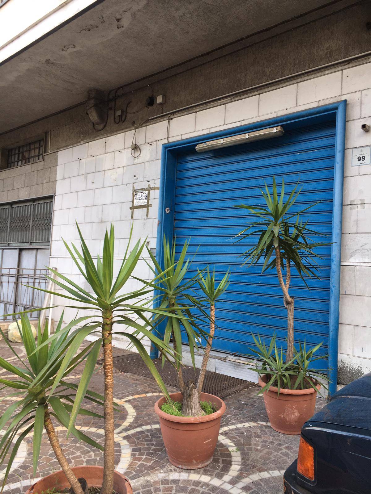 Fondo commerciale in vendita a San Giuseppe Vesuviano (NA)