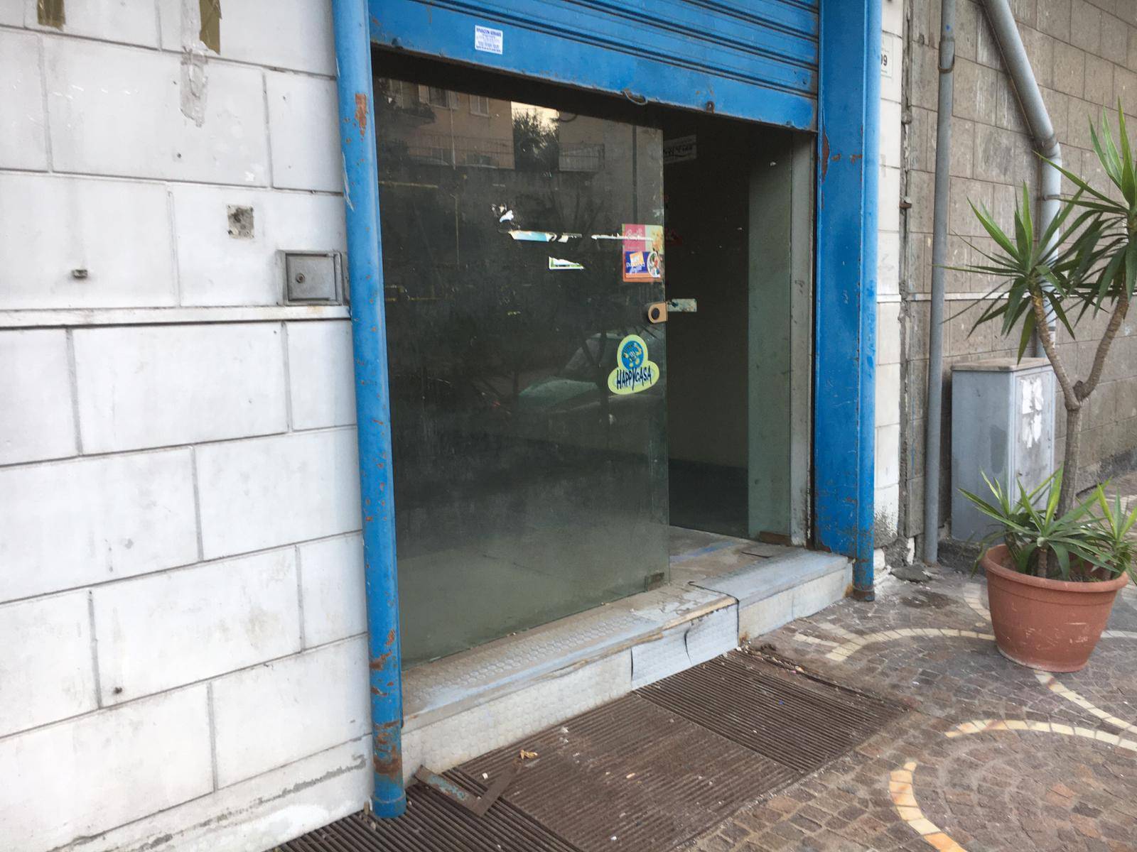 Fondo commerciale in vendita a San Giuseppe Vesuviano (NA)