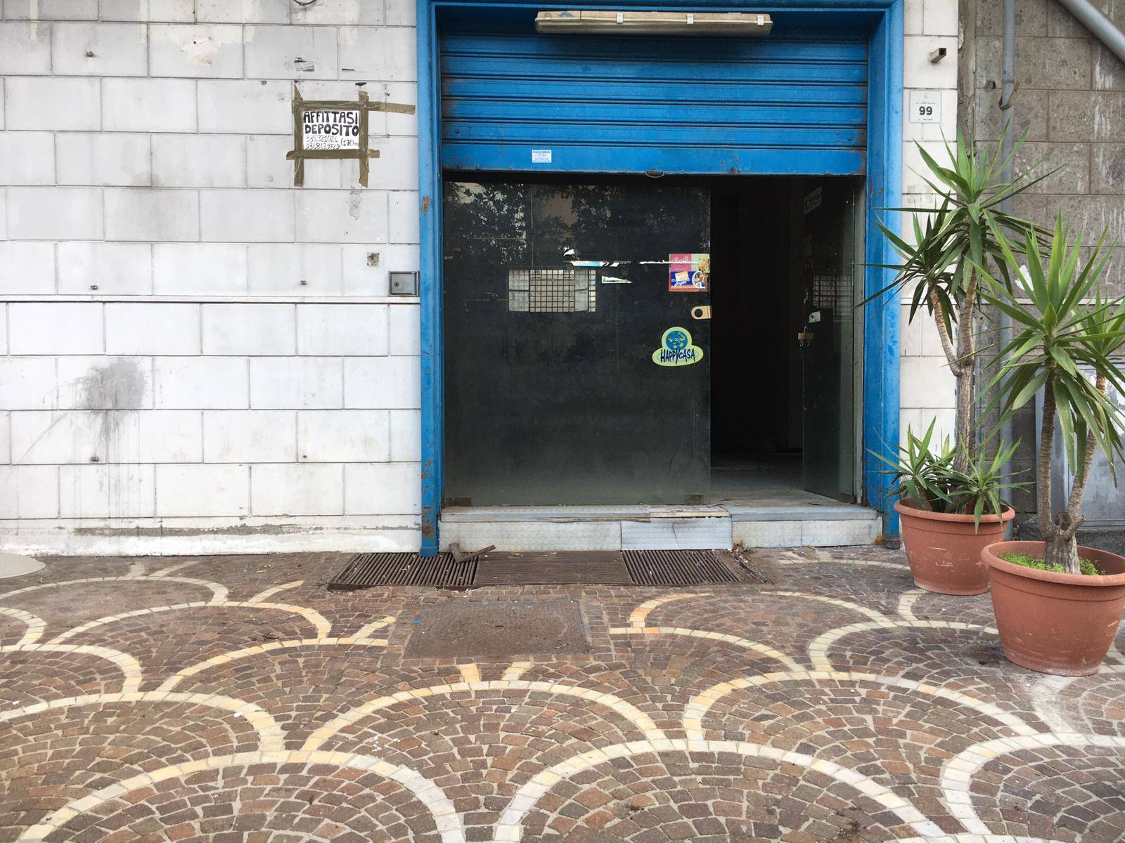 Fondo commerciale in vendita a San Giuseppe Vesuviano (NA)