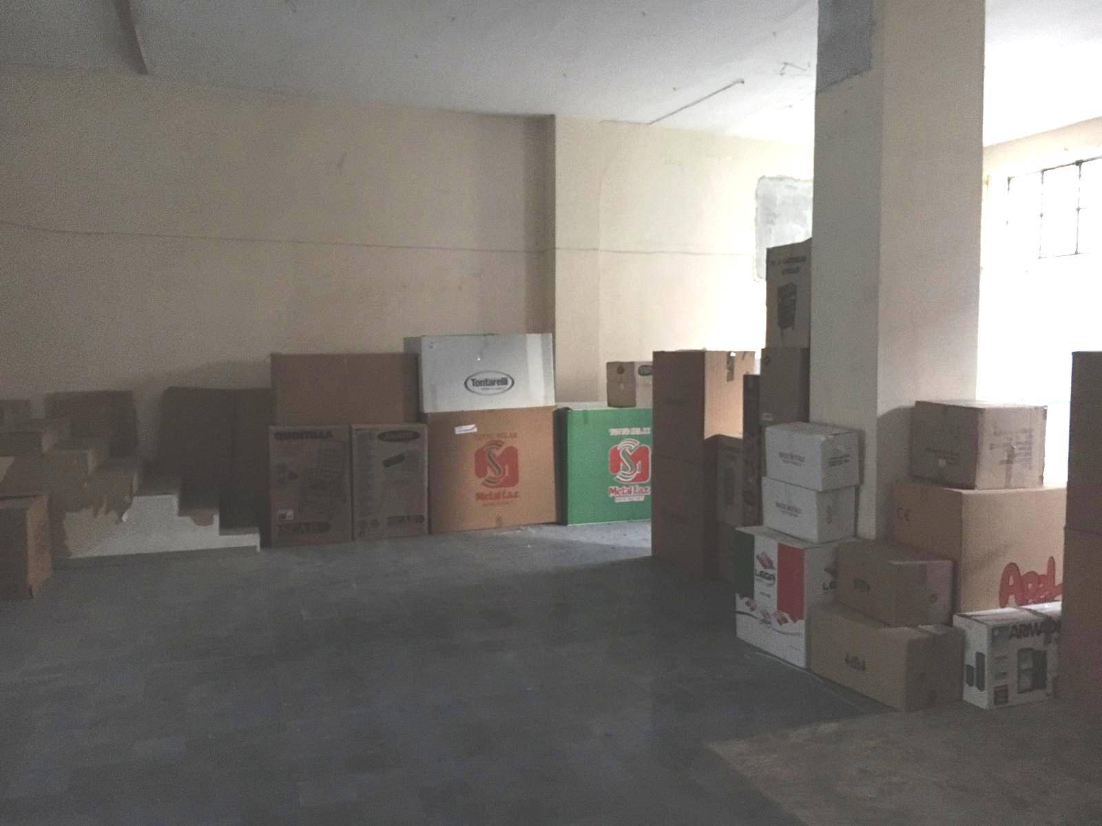 Fondo commerciale in vendita a San Giuseppe Vesuviano (NA)