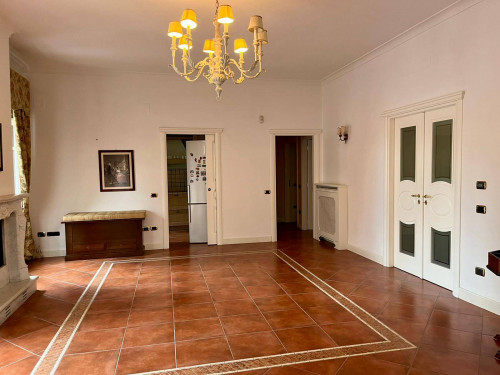 Villa in vendita a Ottaviano (NA)