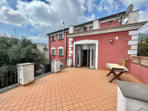 Villa in vendita a Ottaviano (NA)