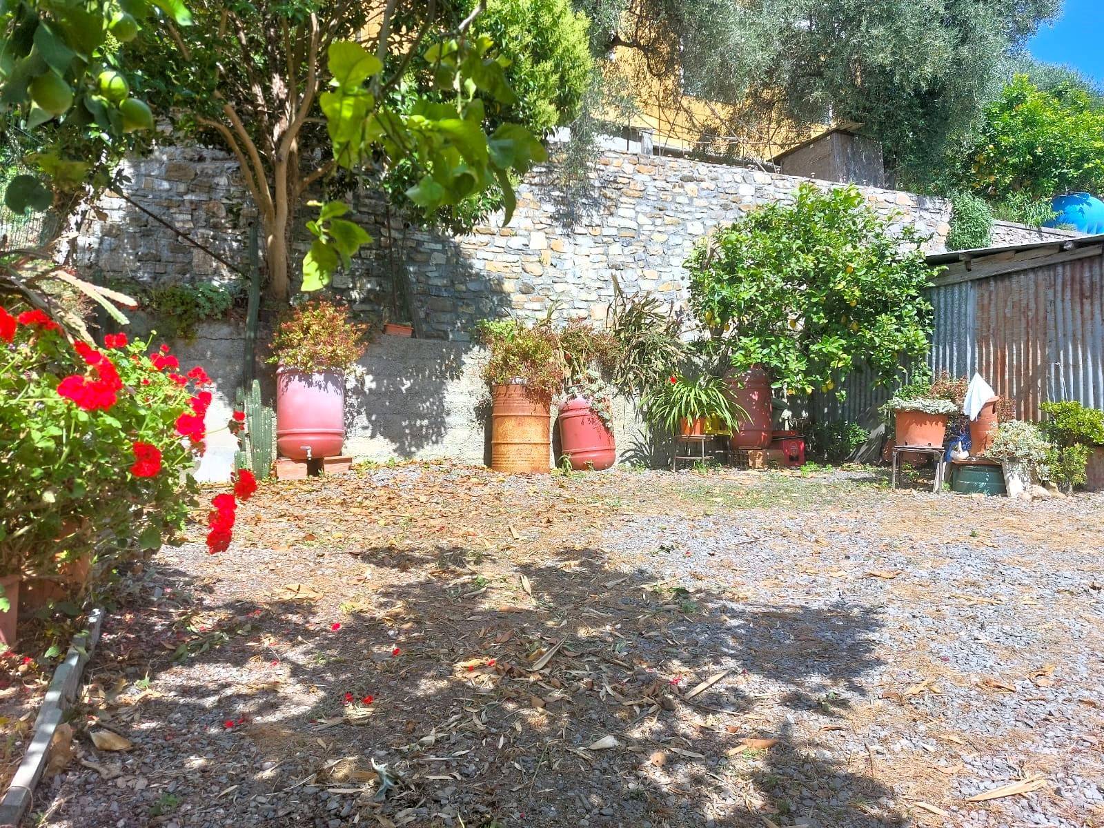 Casa semi-indipendente in vendita a Diano San Pietro (IM)