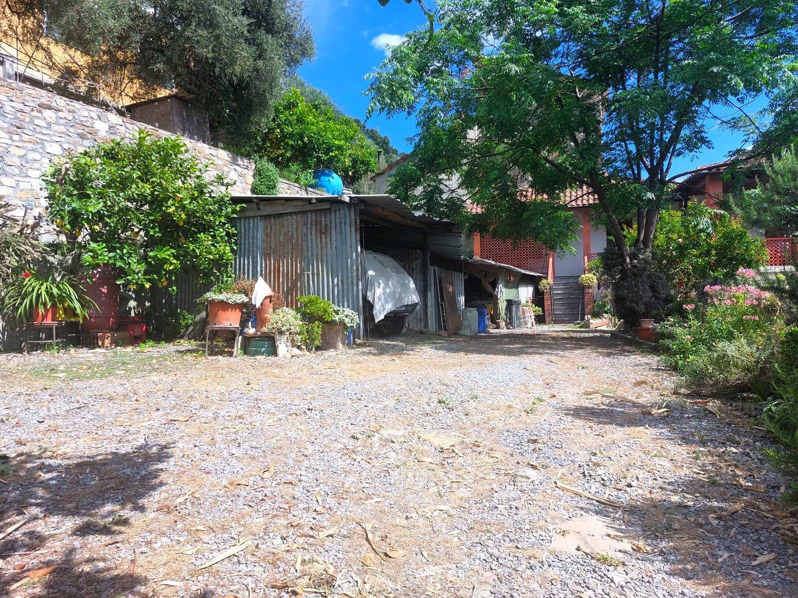 Casa semi-indipendente in vendita a Diano San Pietro (IM)