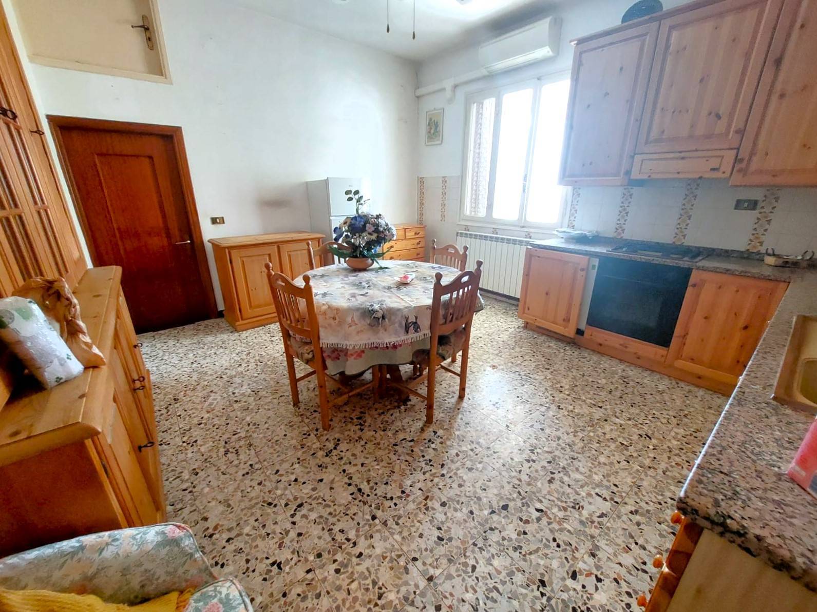 Casa semi-indipendente in vendita a Diano San Pietro (IM)