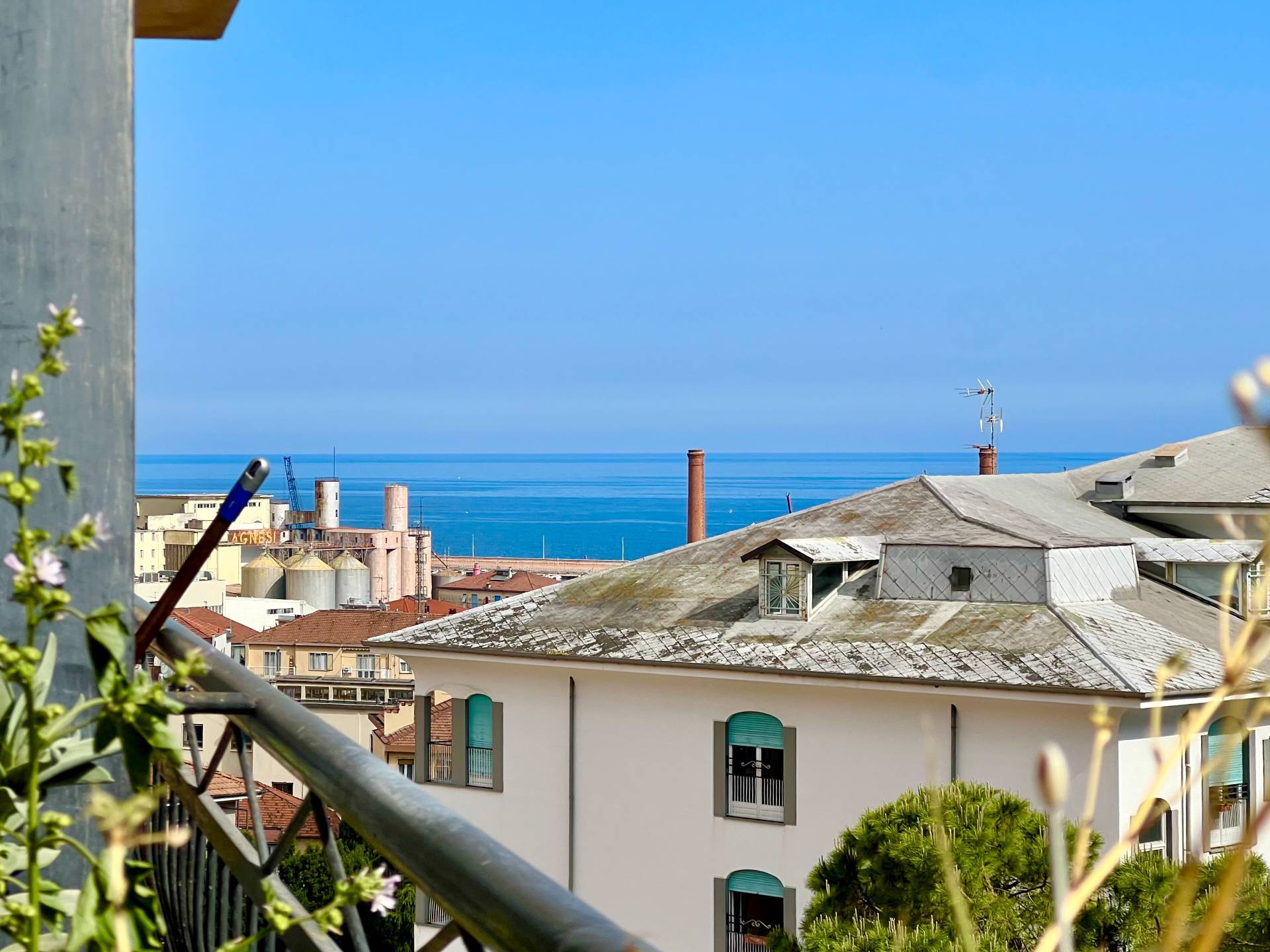 Appartamento in vendita a Imperia (IM)
