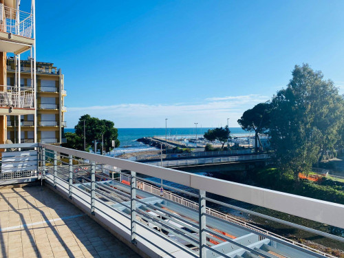 2 locali in Vendita a Diano Marina