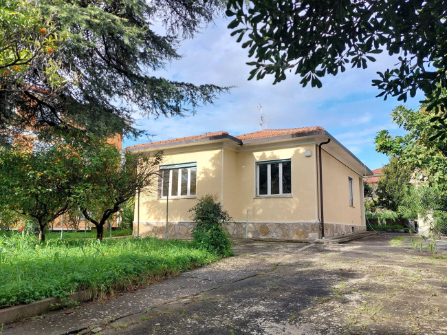 Casa indipendente in Vendita a Diano Marina