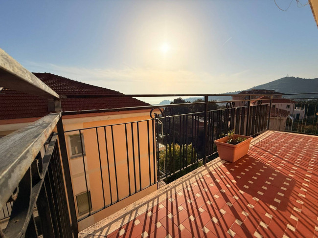 4 locali in Vendita a Imperia