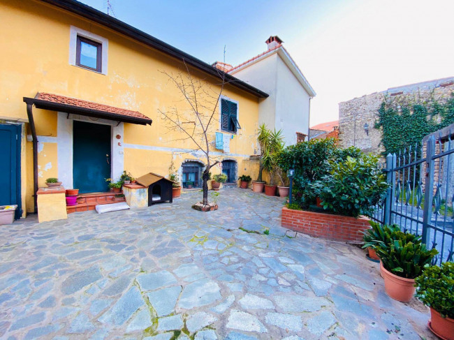 4 locali in Vendita a Diano Marina