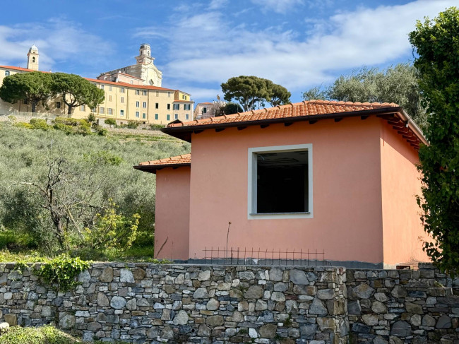 Villa in Vendita a Diano Marina