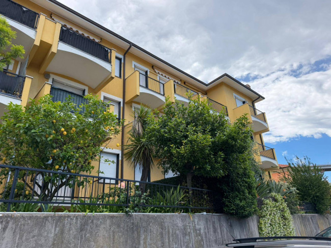 2 locali in Vendita a San Bartolomeo al Mare