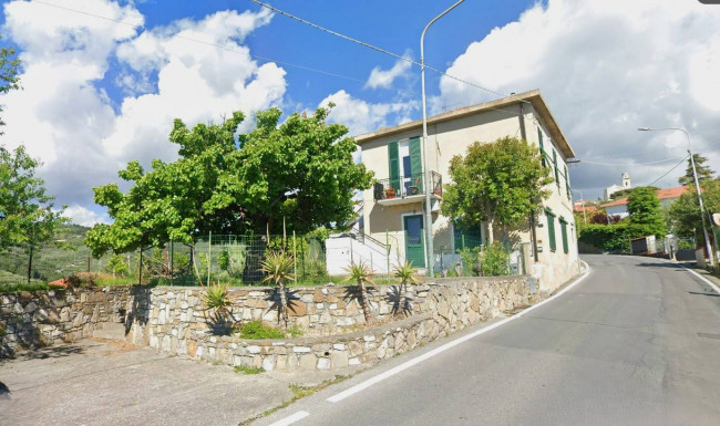 2 locali in Vendita a Diano Marina