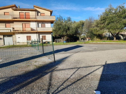 Garage/Box/Posto auto in affitto a Castelluccia, Marino (RM)