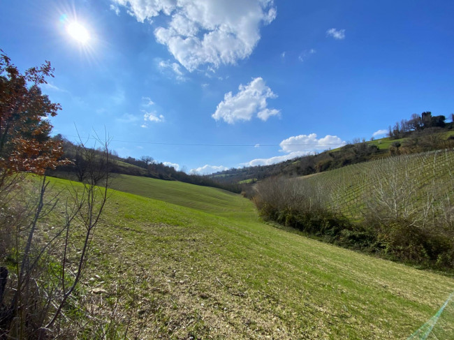 Casa indipendente in vendita a Montefiore Dell'aso (AP)