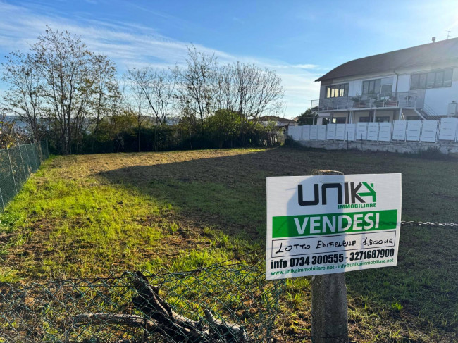 Lotto edificabile in vendita a Montegranaro