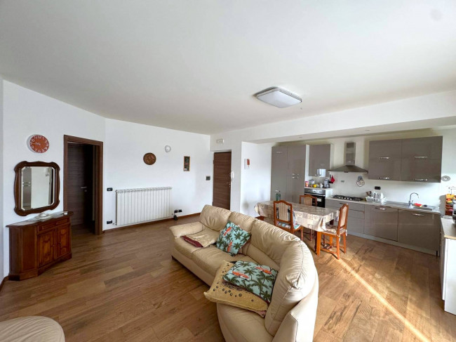 Appartamento in vendita a Santa Vittoria in Matenano