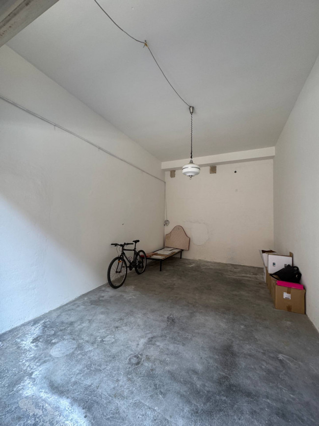 Rimessa in vendita a Porto San Giorgio