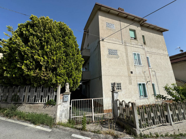 Casa singola - Soluzione indipendente in vendita a Fermo