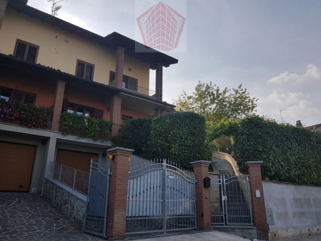  stradella vendita quart:  immobiliare stradella di delmonte mathia alex