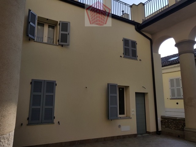  stradella vendita quart:  immobiliare-stradella-di-delmonte-mathia-alex