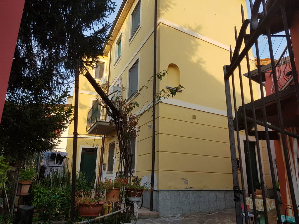  stradella vendita quart:  immobiliare-stradella-di-delmonte-mathia-alex