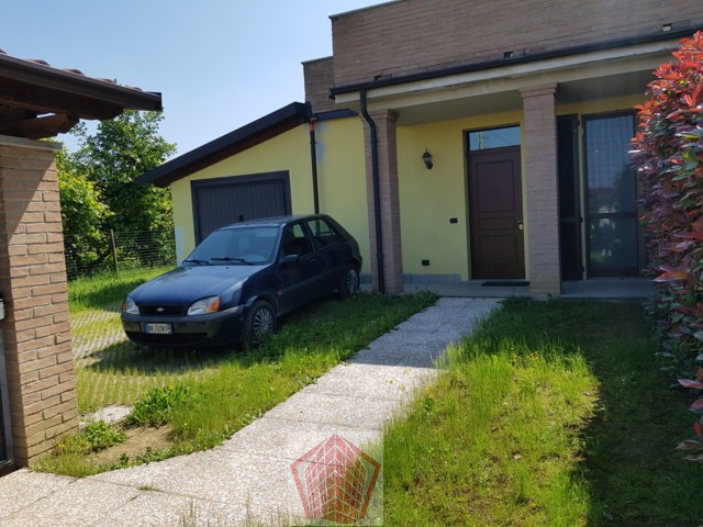  broni vendita quart:  immobiliare-stradella-di-delmonte-mathia-alex