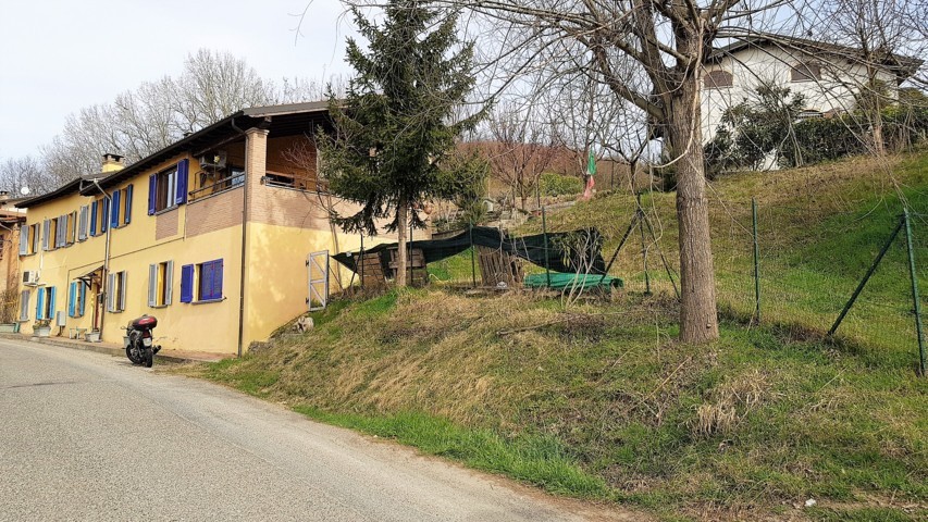 Villa Unifamiliare - Indipendente CASTANA vendita    Immobiliare Stradella di Delmonte Mathia Alex