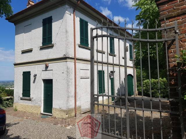 villa unifamiliare - indipendente stradella vendita    immobiliare stradella di delmonte mathia alex