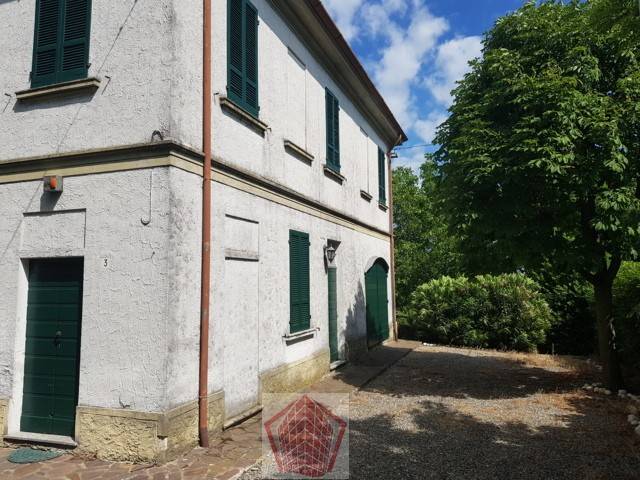 Villa Unifamiliare - Indipendente STRADELLA vendita    Immobiliare Stradella di Delmonte Mathia Alex