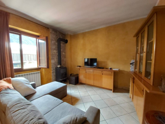 Casa indipendente in vendita a Ponte Zanano, Sarezzo (BS)