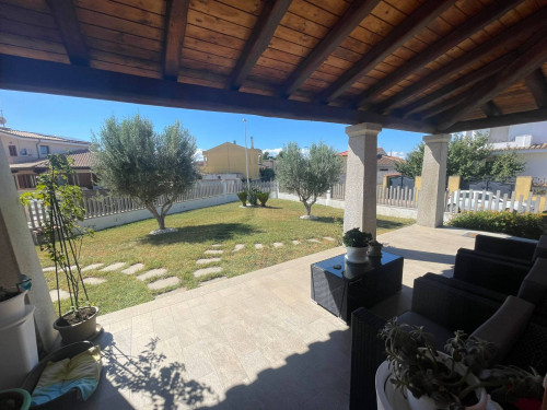 Villa in vendita a Serramanna (CI)