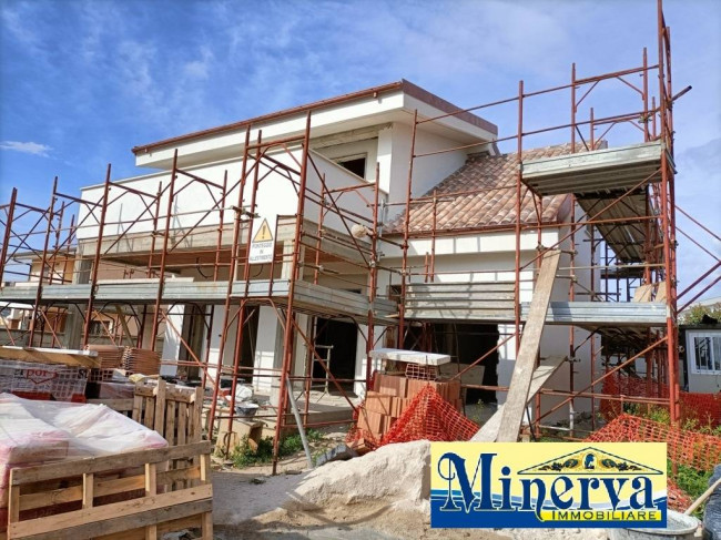 Villa in Vendita a Anzio