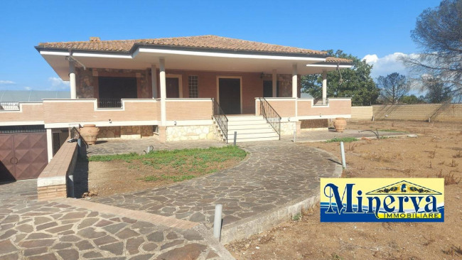 Villa in Vendita a Nettuno