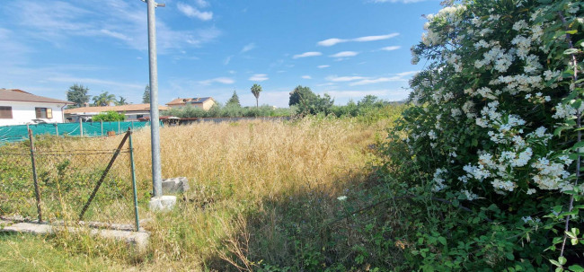 Terreno edificabile in Vendita a Cisterna di Latina