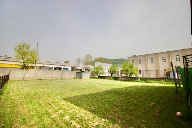 Terreno edificabile in Vendita a Montecchio Maggiore