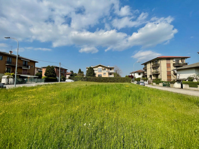 Terreno edificabile in Vendita a Montecchio Maggiore