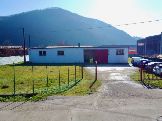 Capannone in Vendita a Castelgomberto