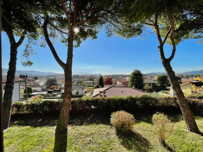 Appartamento 4 locali in Vendita a Montecchio Maggiore