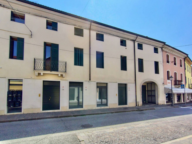 Appartamento 3 locali in Vendita a Montecchio Maggiore