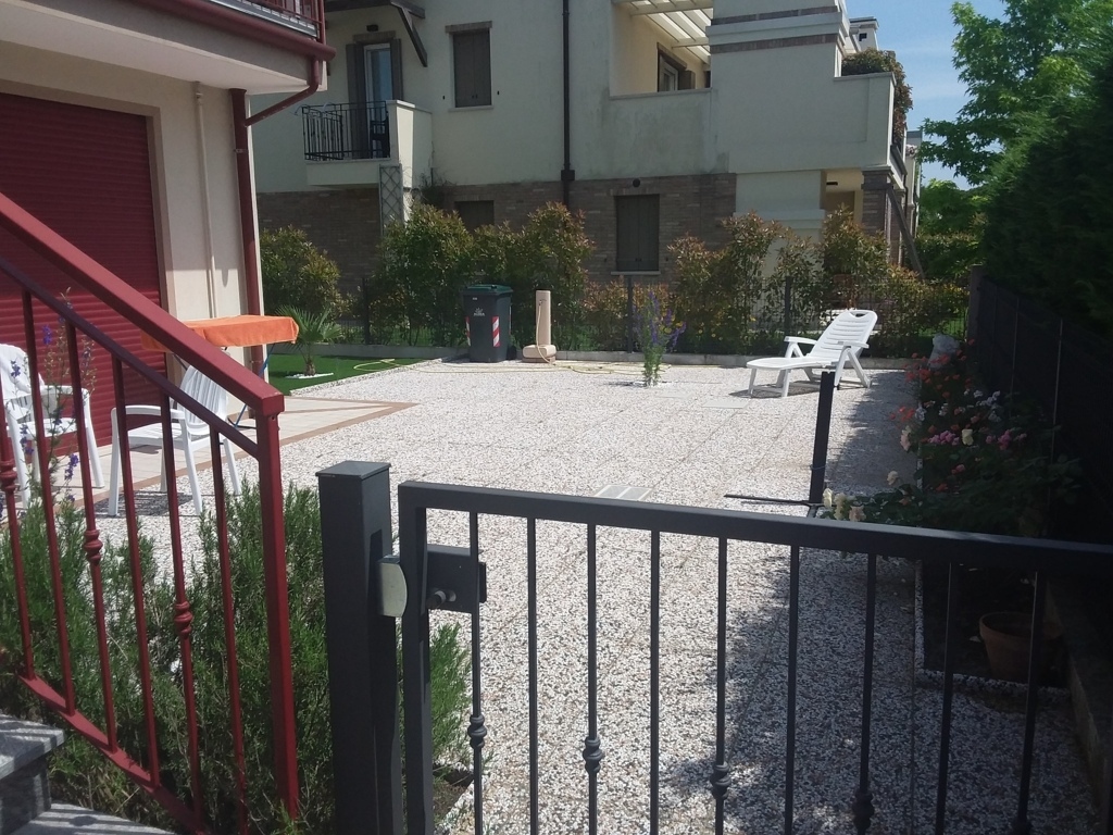  jesolo vendita quart: piazza drago rizzato-immobiliare