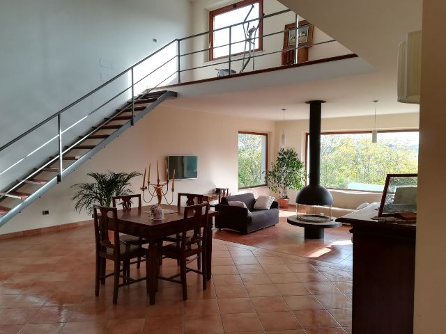 Villa MANOPPELLO vendita    Immobiliare Lattanzio e Miccoli snc